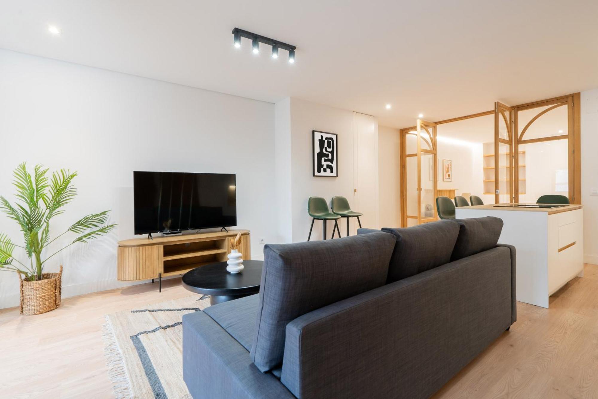 Appartamento Apartamento De Lujo En Gran Via Madrid Esterno foto